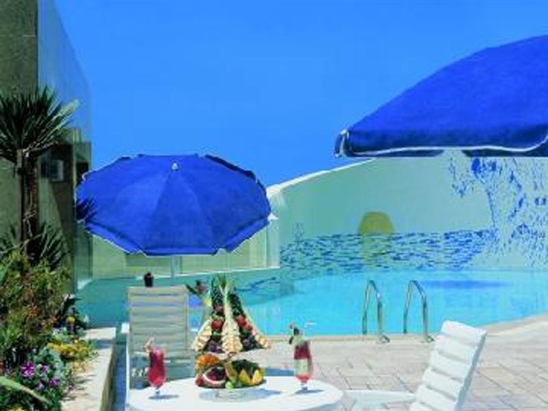Ramada Plaza By Wyndham Beirut Raouche Hotel Exterior photo